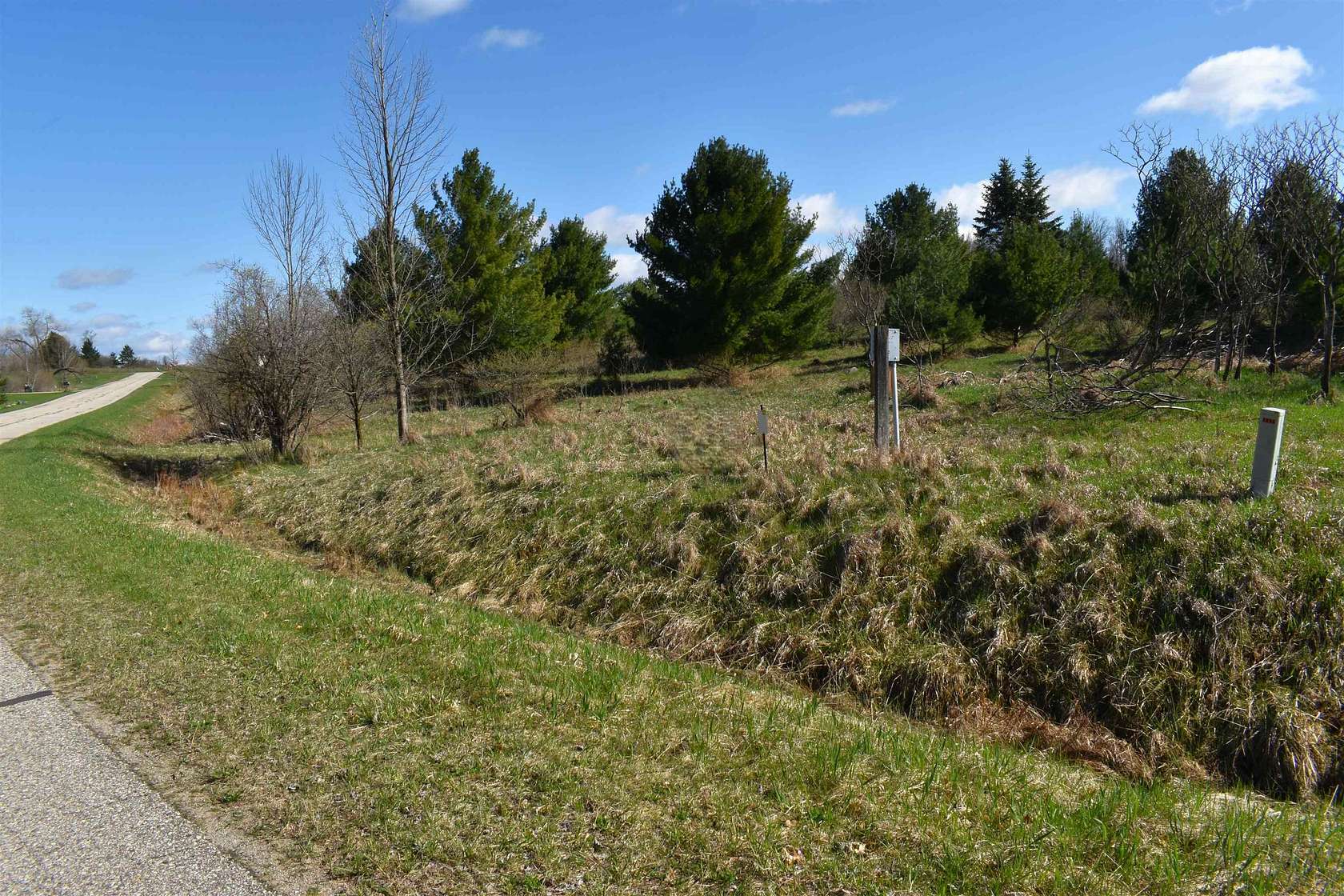 1.1 Acres of Residential Land for Sale in Gladwin, Michigan
