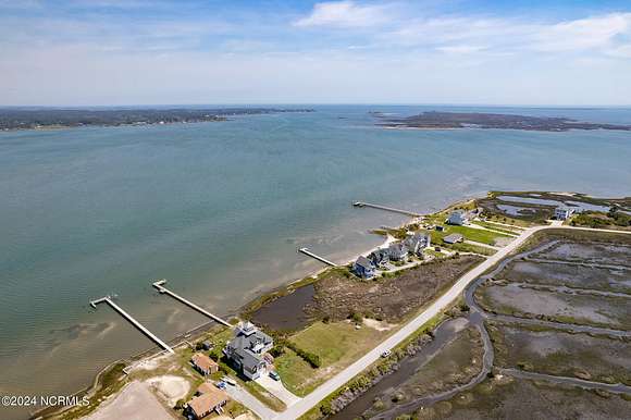 1.1 Acres of Residential Land for Sale in Harkers Island, North Carolina
