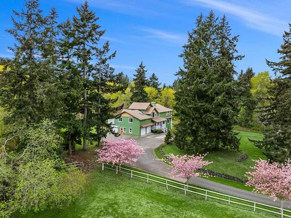 7.304 Acres of Land with Home for Sale in Bainbridge Island, Washington