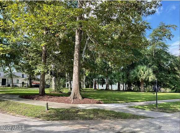 0.17 Acres of Residential Land for Sale in Beaufort, South Carolina