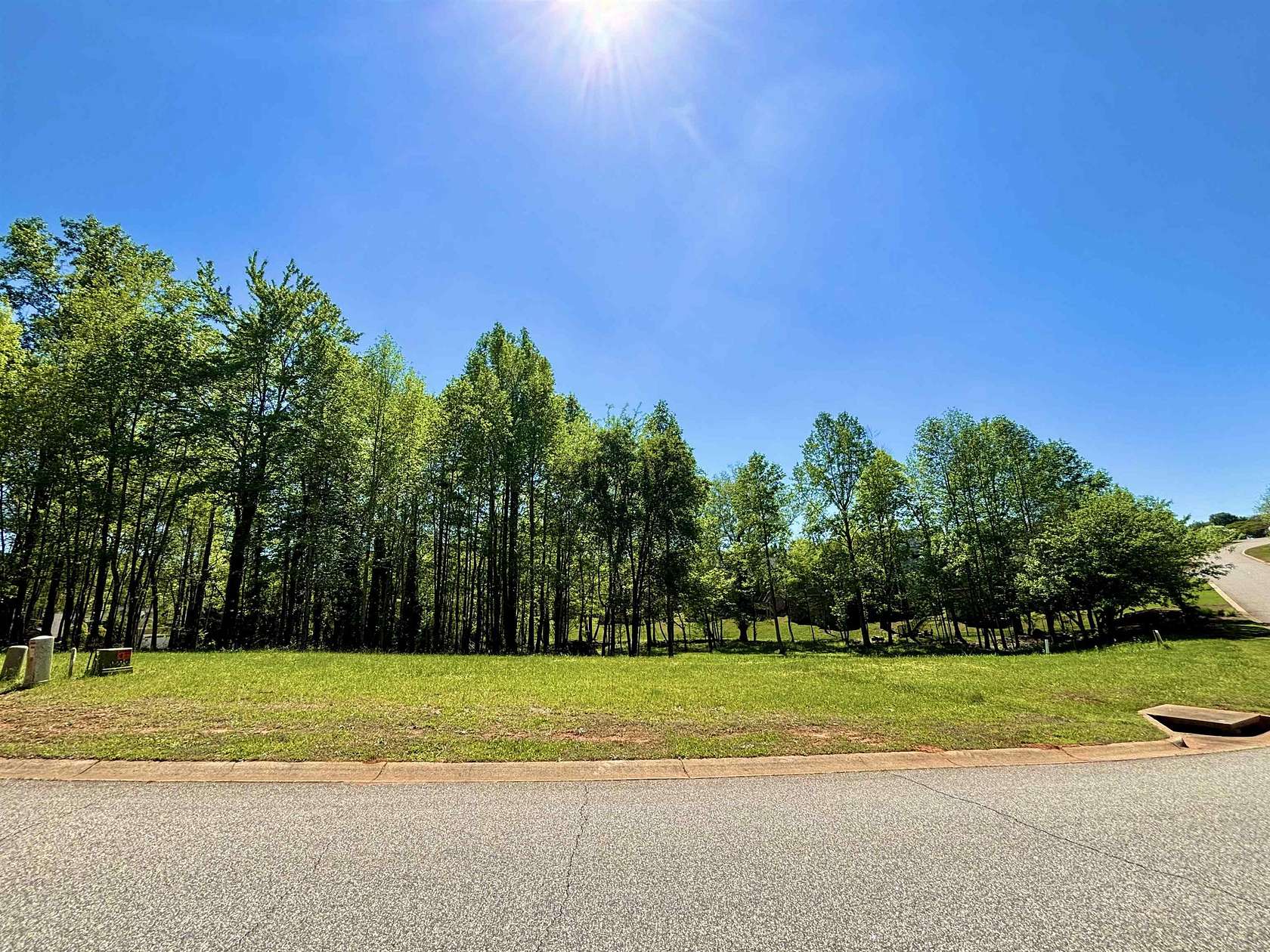 0.55 Acres of Residential Land for Sale in Boiling Springs, South Carolina