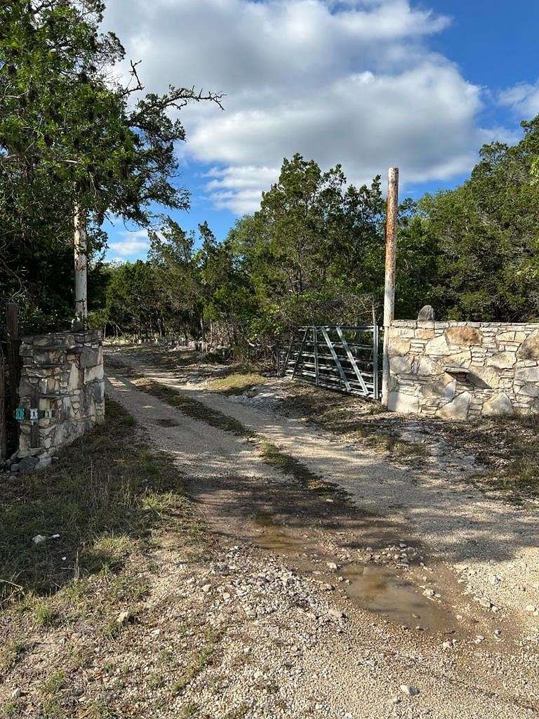 9.4 Acres of Residential Land with Home for Sale in Kerrville, Texas