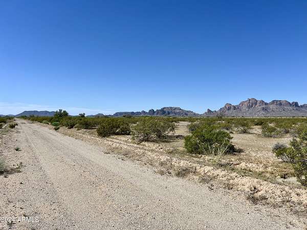 40 Acres of Agricultural Land for Sale in Tonopah, Arizona