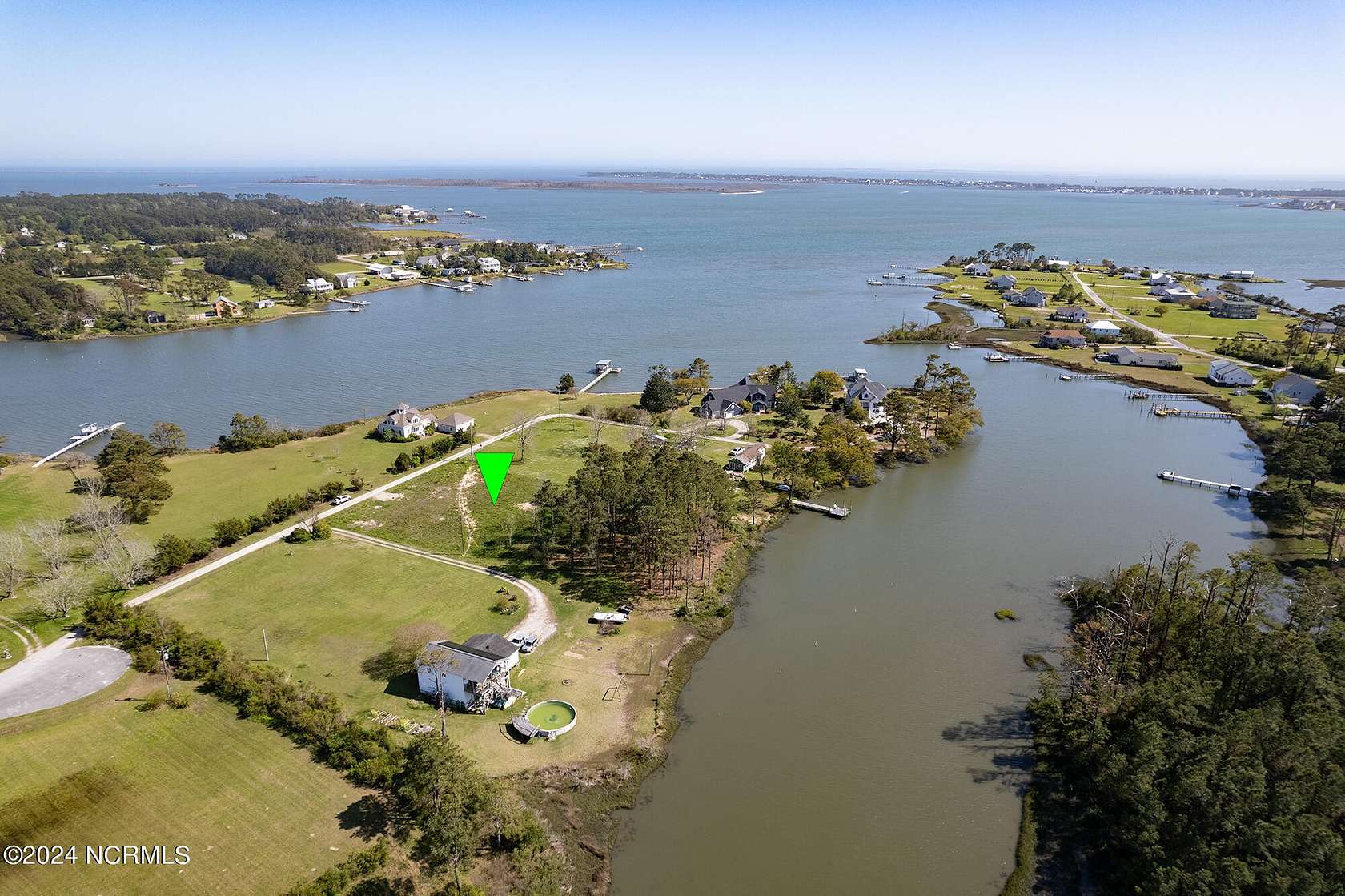 1.3 Acres of Residential Land for Sale in Beaufort, North Carolina