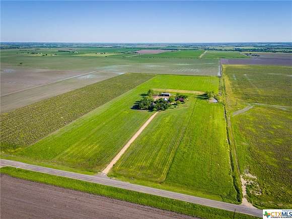 20 Acres of Land with Home for Sale in Buckholts, Texas