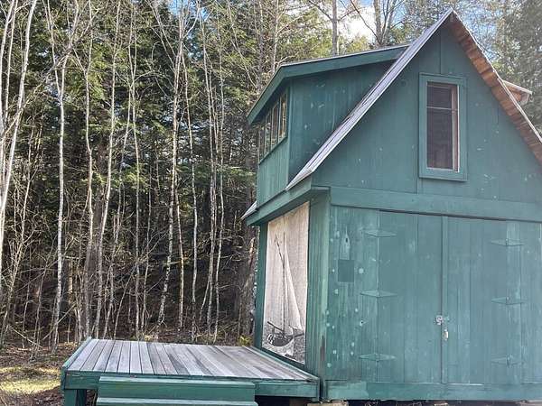 1.5 Acres of Land for Sale in Hope, Maine