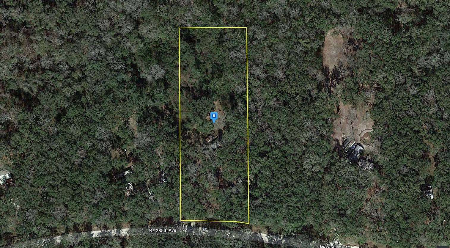 2.5 Acres of Land for Sale in Old Town, Florida