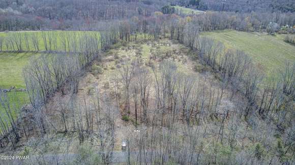 4.6 Acres of Residential Land for Sale in Lake Ariel, Pennsylvania