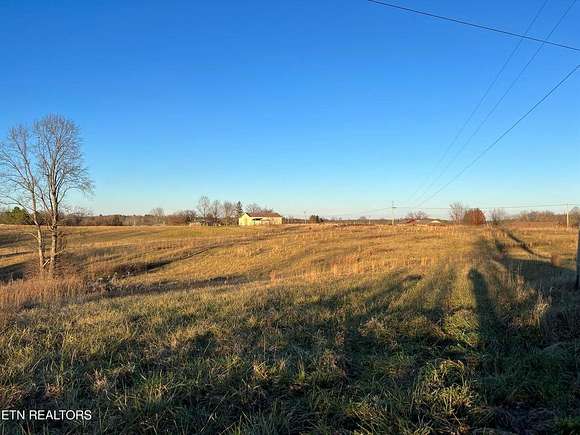 17 Acres of Land for Sale in Jamestown, Tennessee