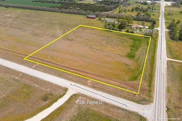 5.2 Acres of Residential Land for Auction in Augusta, Kansas