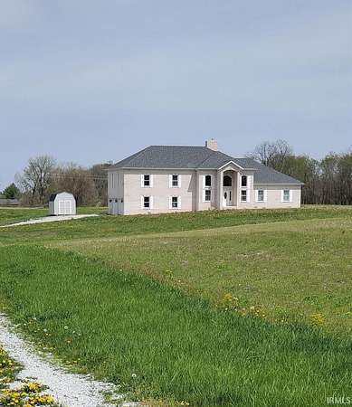 5.29 Acres of Land with Home for Sale in Russiaville, Indiana