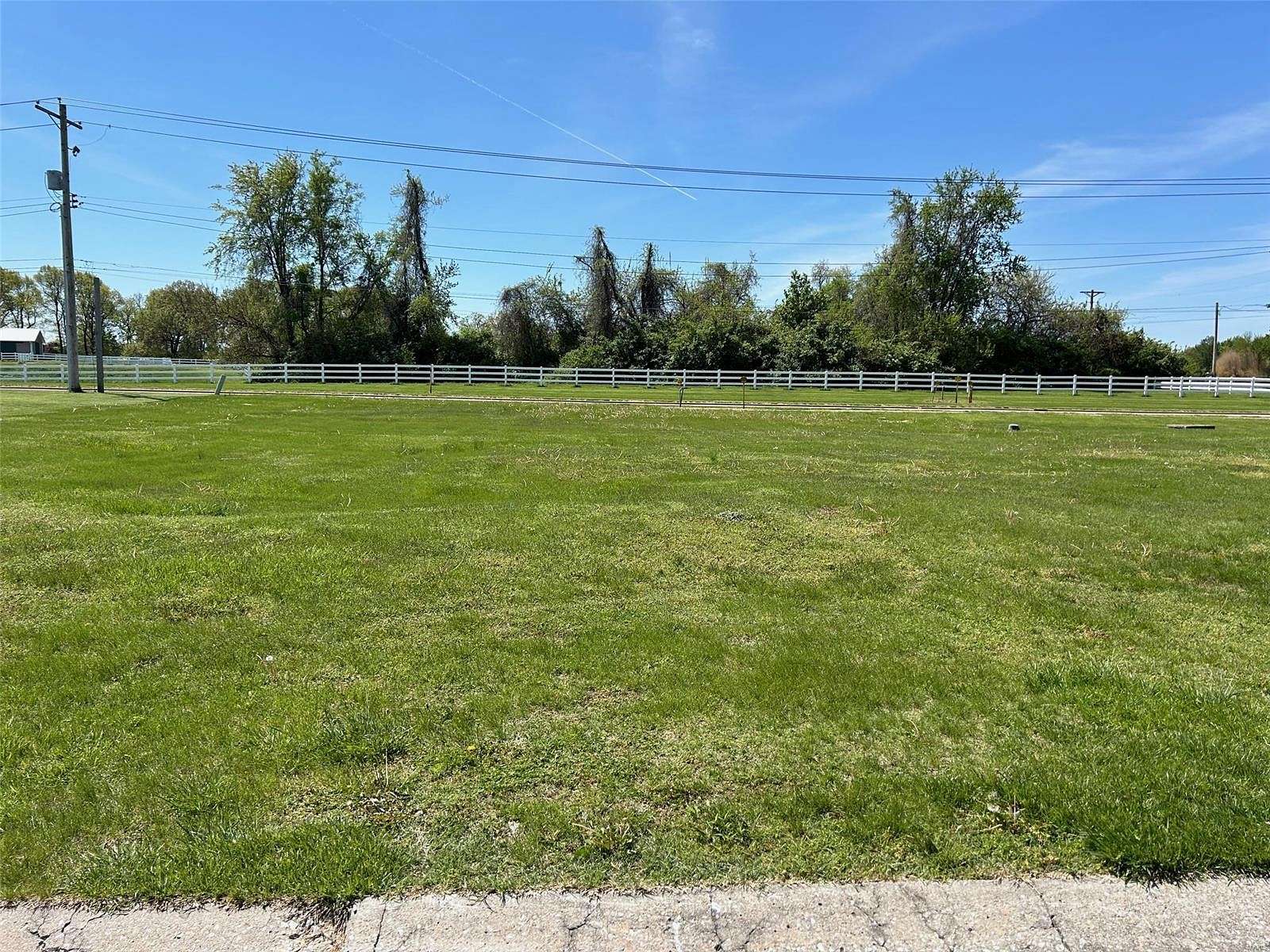 0.25 Acres of Land for Sale in Fairview Heights, Illinois