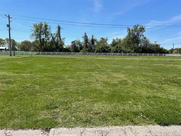 0.25 Acres of Land for Sale in Fairview Heights, Illinois