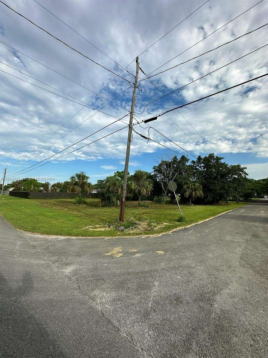 0.28 Acres of Residential Land for Sale in Miami, Florida