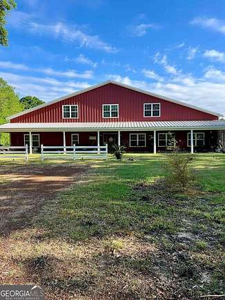 3 Acres of Residential Land with Home for Sale in Douglas, Georgia