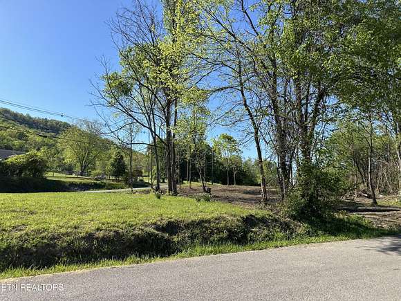 0.83 Acres of Residential Land for Sale in Rocky Top, Tennessee