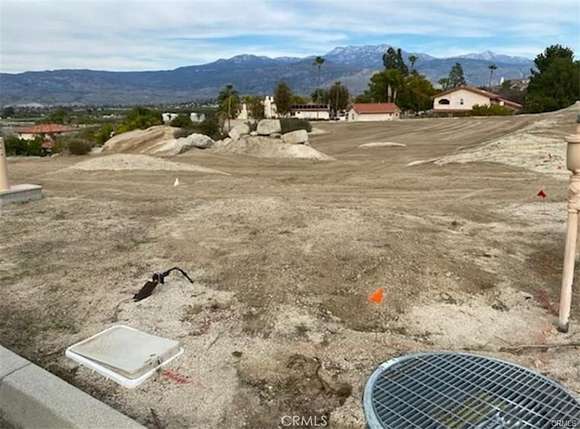 0.92 Acres of Residential Land for Sale in Hemet, California