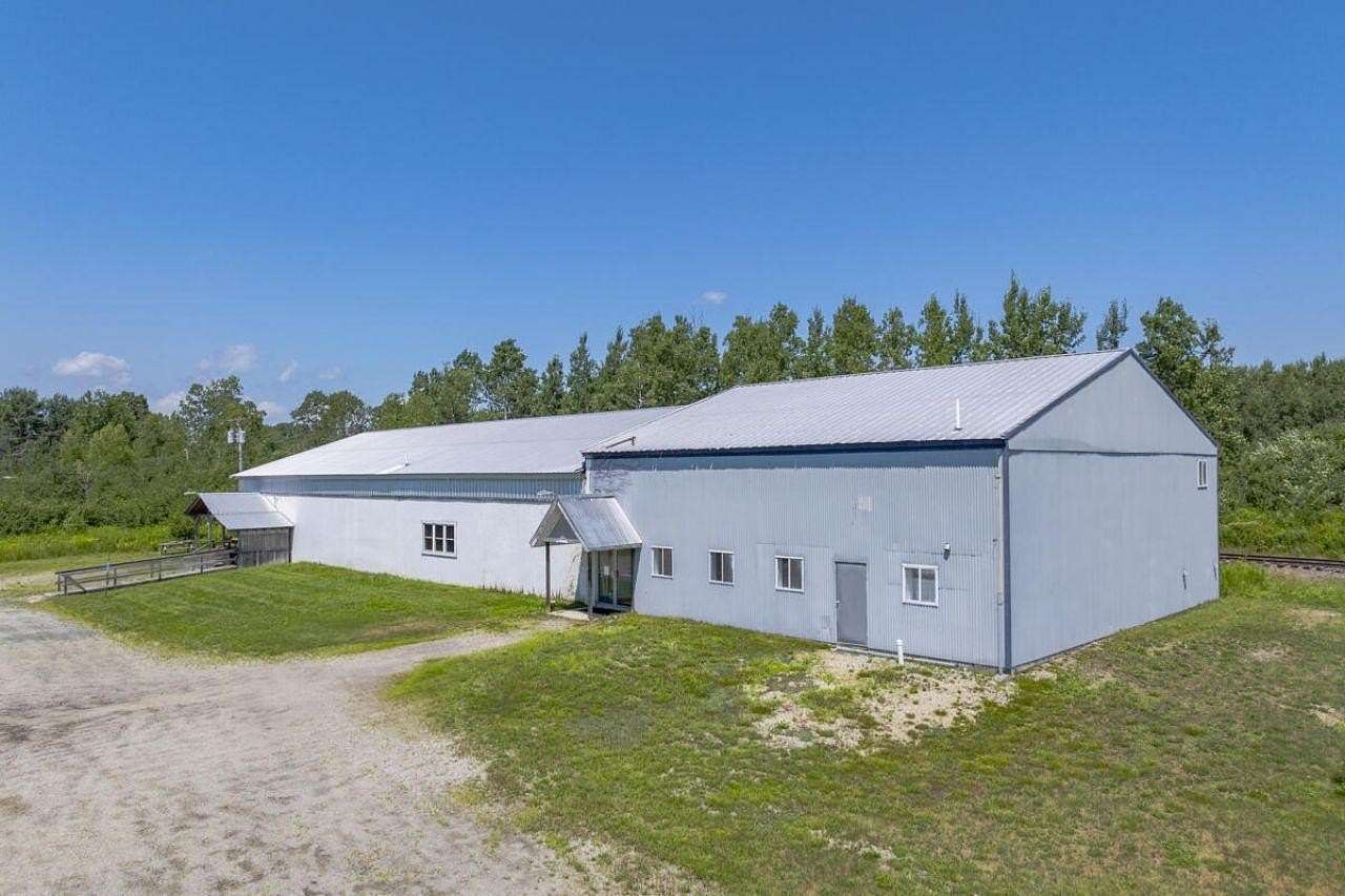 2.5 Acres of Improved Commercial Land for Sale in Ellsworth, Maine