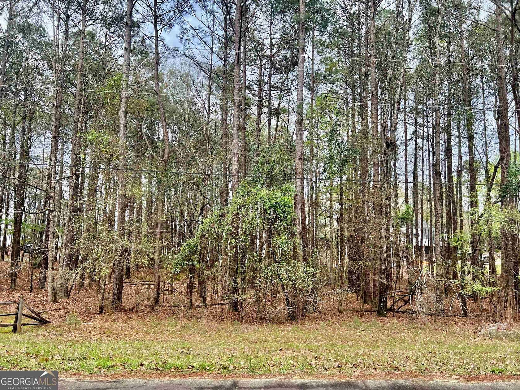1.2 Acres of Residential Land for Sale in Eatonton, Georgia