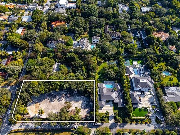 1.04 Acres of Residential Land for Sale in Miami, Florida