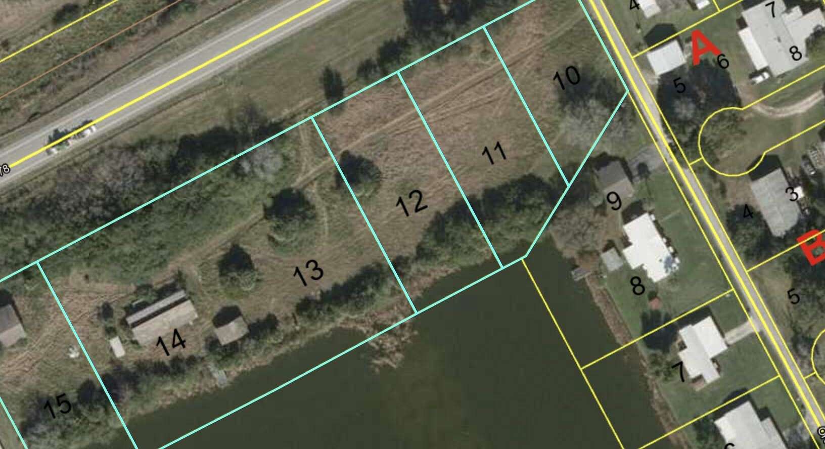 3.7 Acres of Improved Mixed-Use Land for Sale in Moore Haven, Florida