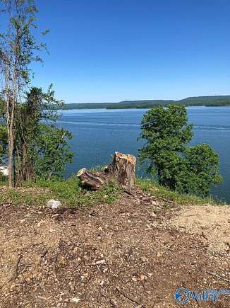 1.03 Acres of Land for Sale in Scottsboro, Alabama