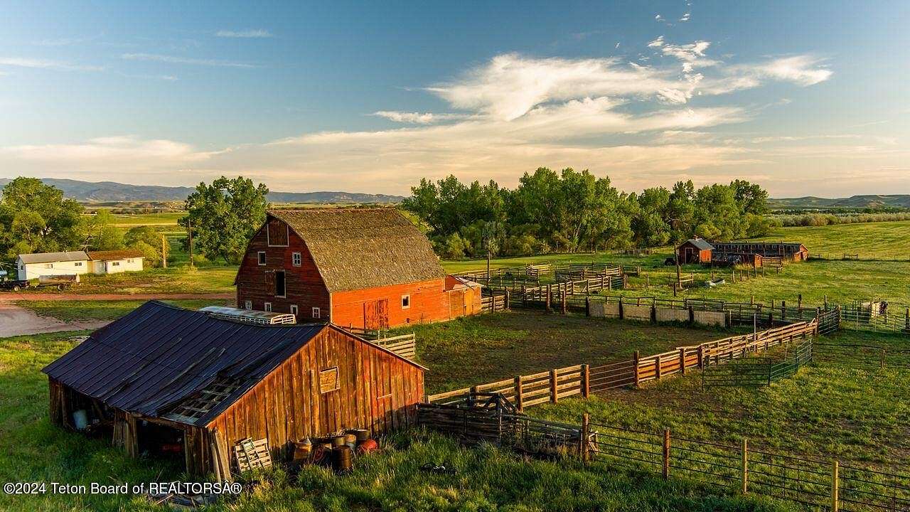 1,305 Acres of Agricultural Land for Sale in Buffalo, Wyoming