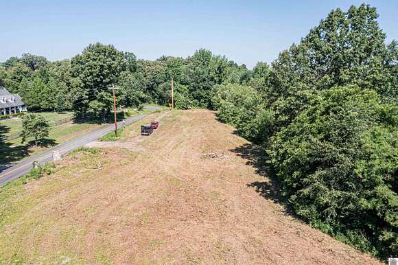 3.8 Acres of Residential Land for Sale in Paducah, Kentucky