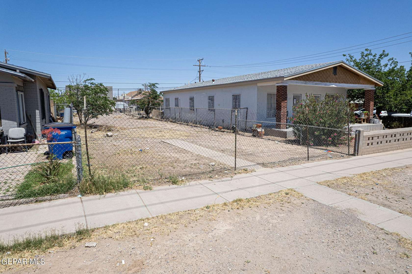 0.1 Acres of Land for Sale in El Paso, Texas