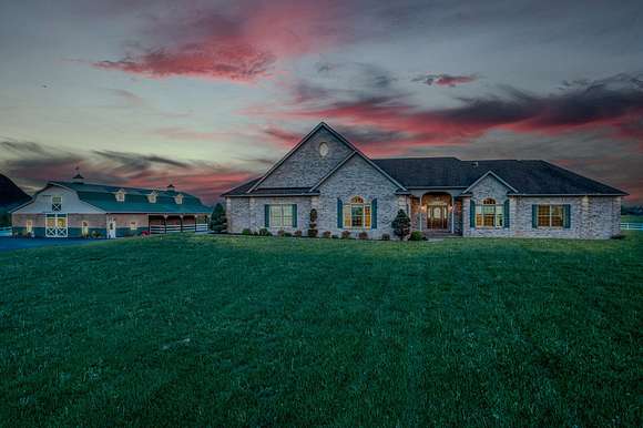 16.4 Acres of Land with Home for Sale in Bardstown, Kentucky