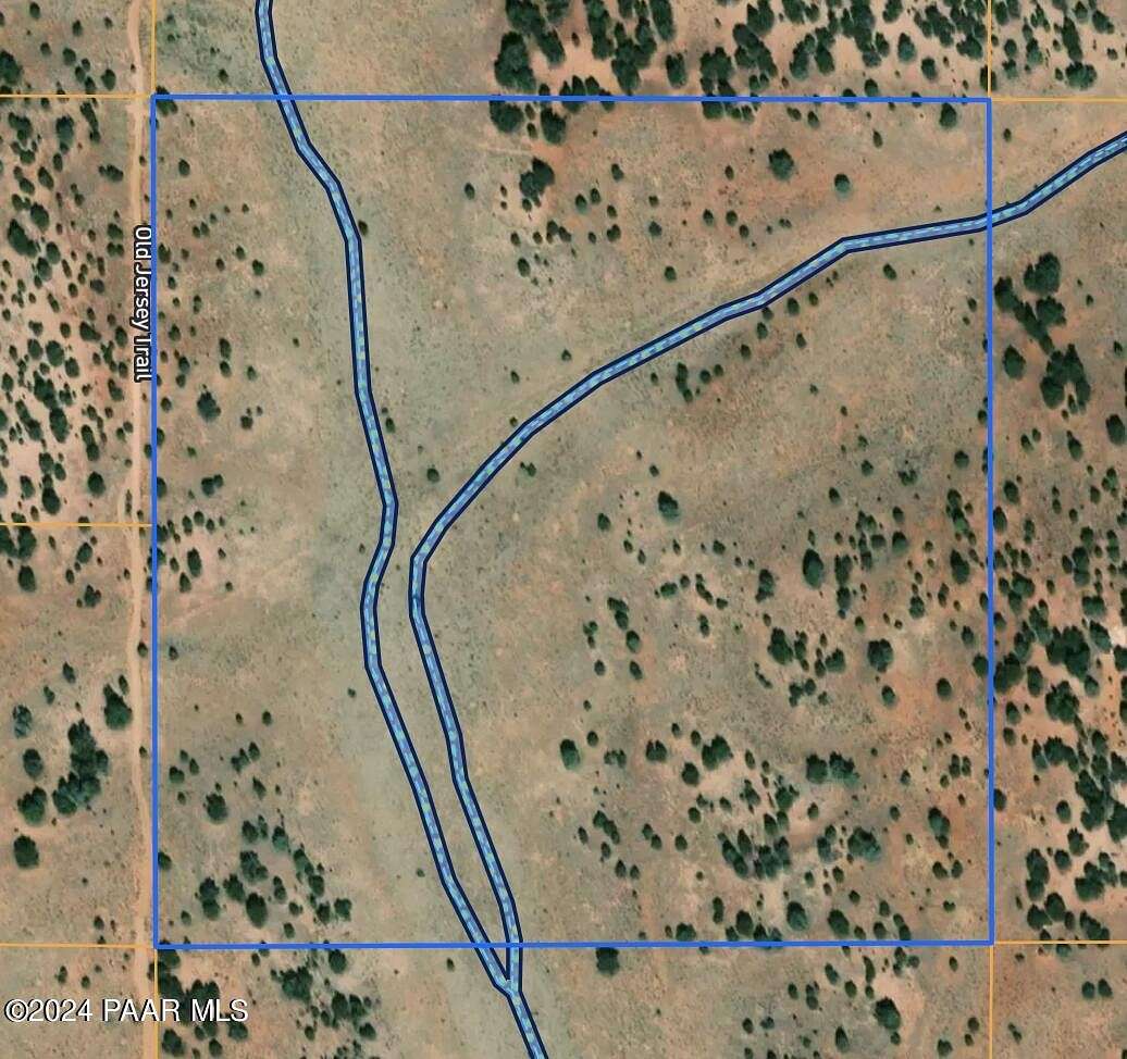 40 Acres of Recreational Land for Sale in Seligman, Arizona