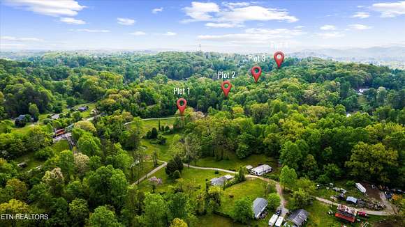 10 Acres of Residential Land with Home for Sale in Powell, Tennessee