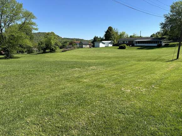 0.69 Acres of Residential Land for Sale in Monticello, Kentucky