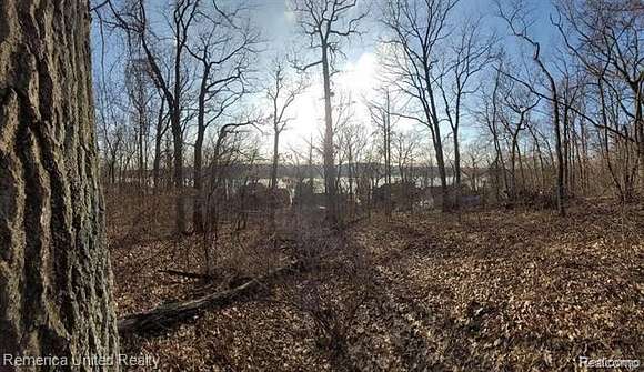 0.66 Acres of Residential Land for Sale in Waterford, Michigan