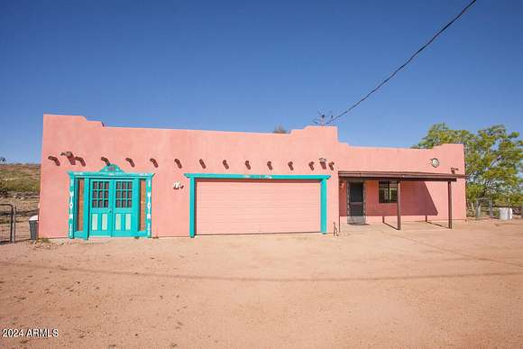 15.9 Acres of Land with Home for Sale in Tombstone, Arizona