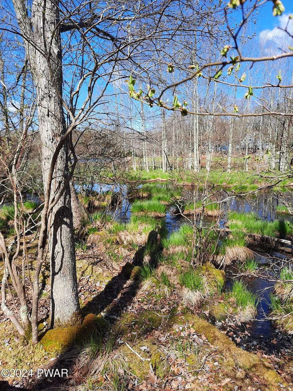 0.72 Acres of Residential Land for Sale in Milford, Pennsylvania