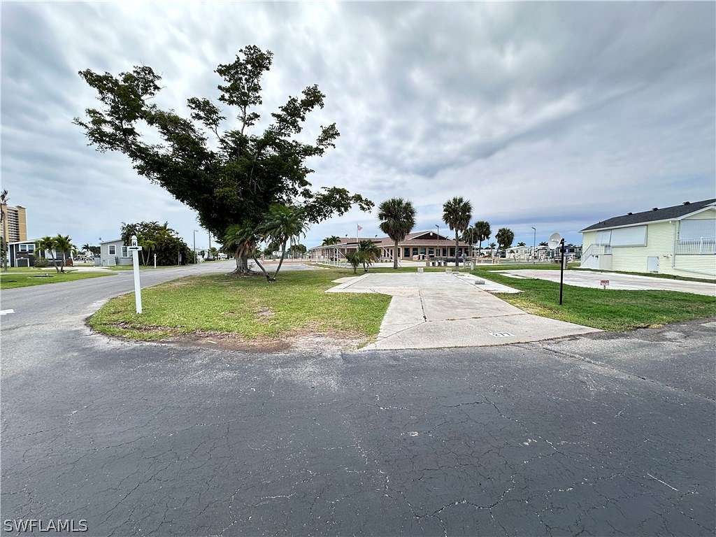 0.056 Acres of Residential Land for Sale in Fort Myers, Florida
