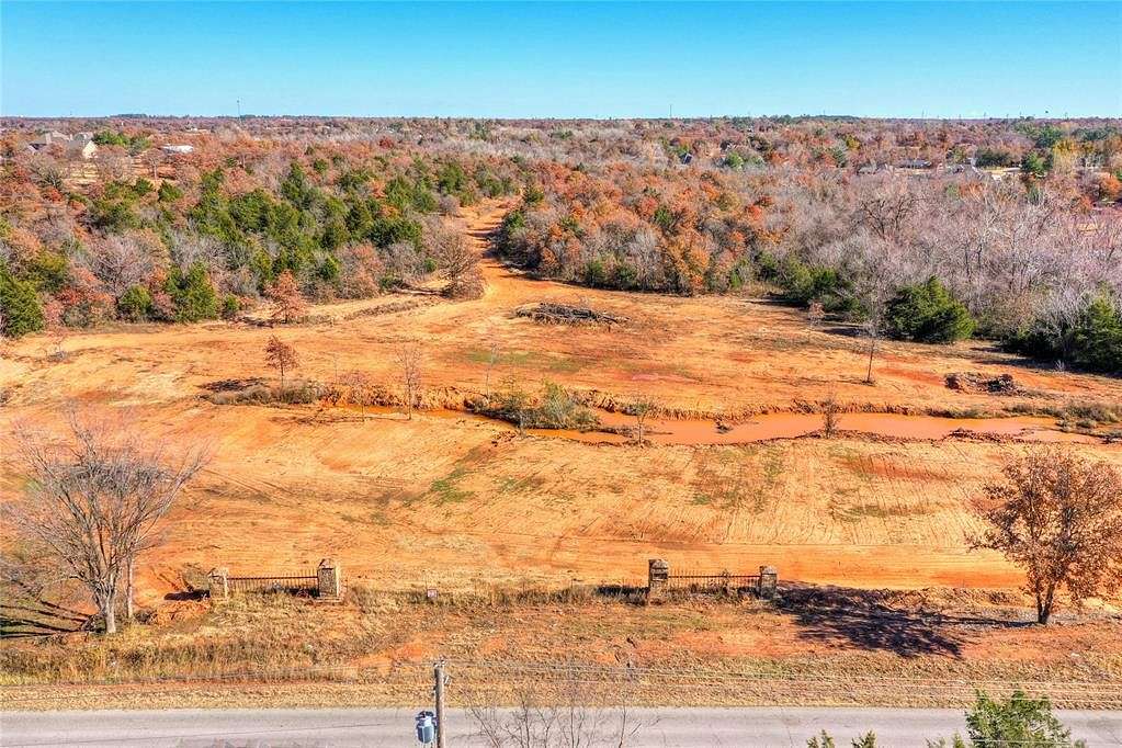 25 Acres of Recreational Land for Sale in Choctaw, Oklahoma