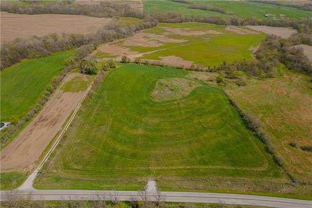 10 Acres of Residential Land for Sale in Dearborn, Missouri