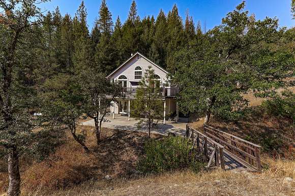 18.5 Acres of Land with Home for Sale in French Gulch, California