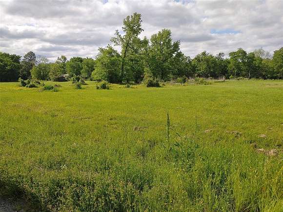 0.152 Acres of Land for Sale in Paris, Texas