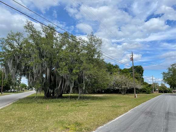 0.26 Acres of Land for Sale in Tavares, Florida