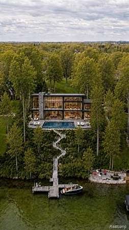 0.96 Acres of Residential Land for Sale in Lake Angelus, Michigan