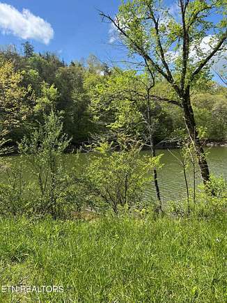 5.3 Acres of Land for Sale in New Tazewell, Tennessee