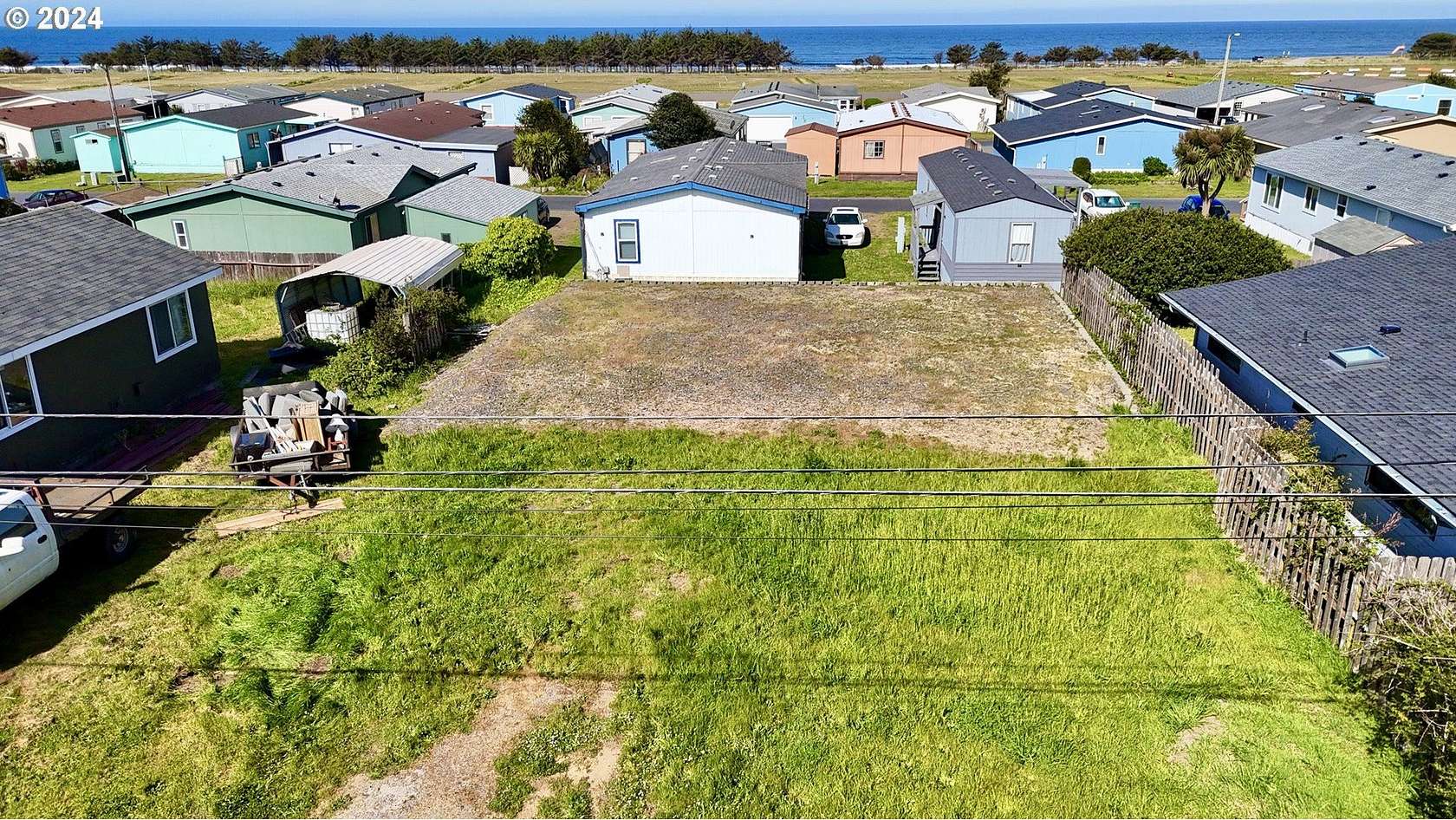 0.13 Acres of Mixed-Use Land for Sale in Gold Beach, Oregon