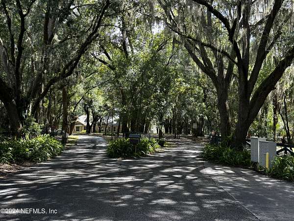 2 Acres of Residential Land with Home for Sale in Umatilla, Florida