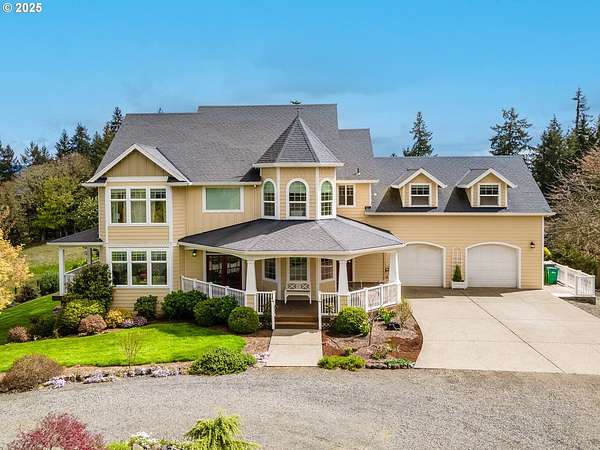 11.1 Acres of Land with Home for Sale in Newberg, Oregon