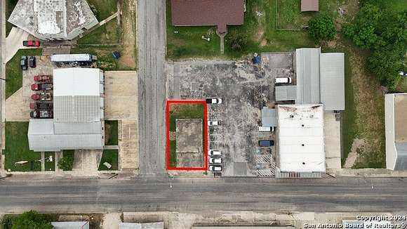 0.069 Acres of Mixed-Use Land for Sale in Poteet, Texas