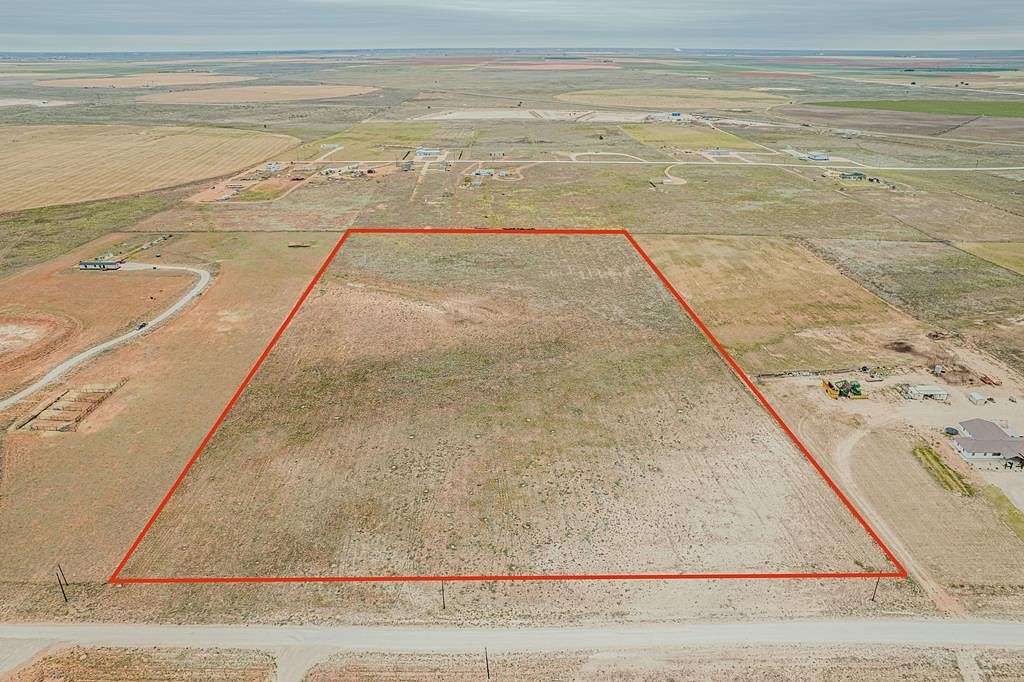 18.4 Acres of Land for Sale in Seminole, Texas
