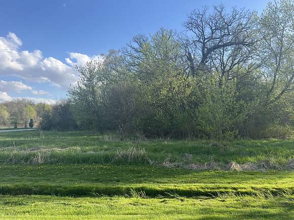 1 Acre of Residential Land for Sale in Huntley, Illinois